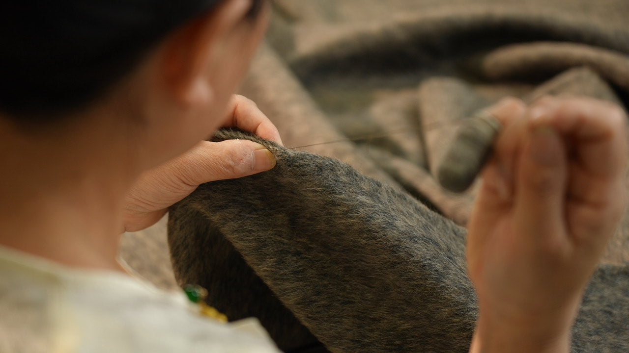 Winter Coat Trends 2025: Why CocoonCash’s Quilted Cocoon Coats Are Taking Over the Season