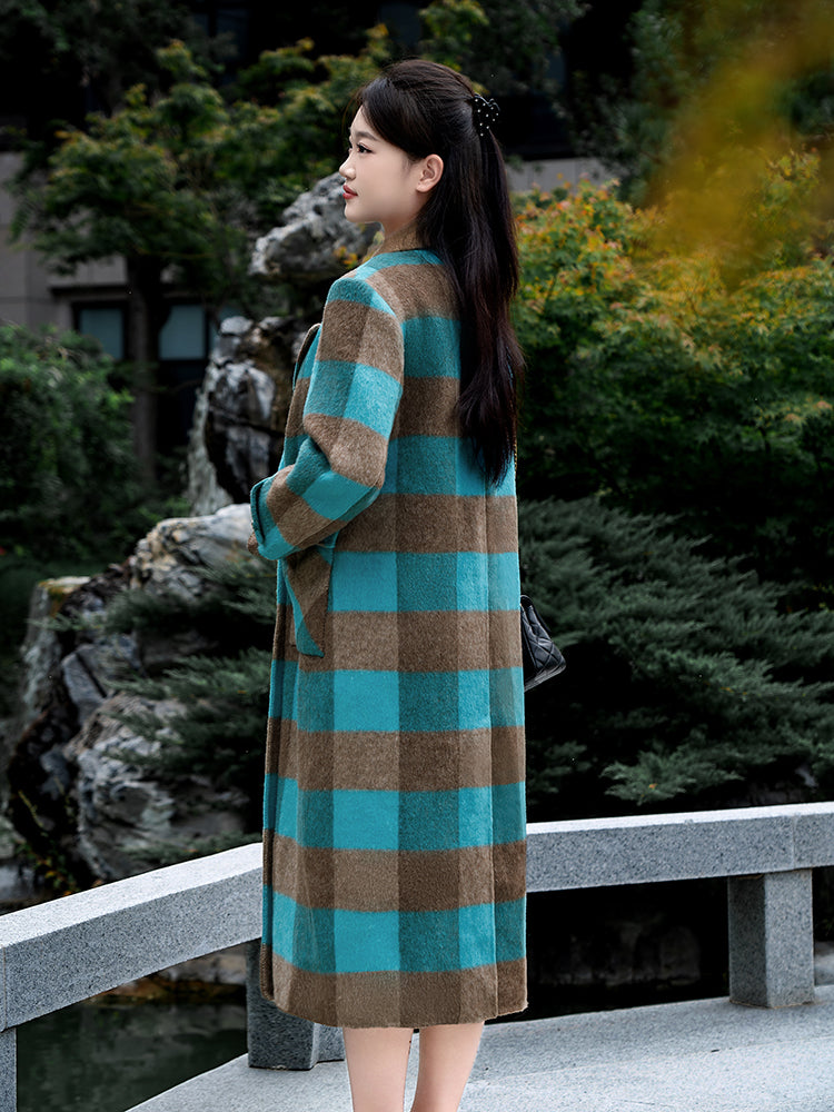 CocoonCash Double-Faced Wool Blend Coat with Blue-White Check Pattern
