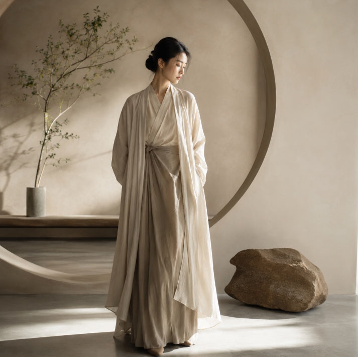 How Eastern Aesthetic Fashion Gives Shape to measured beauty in quiet luxury