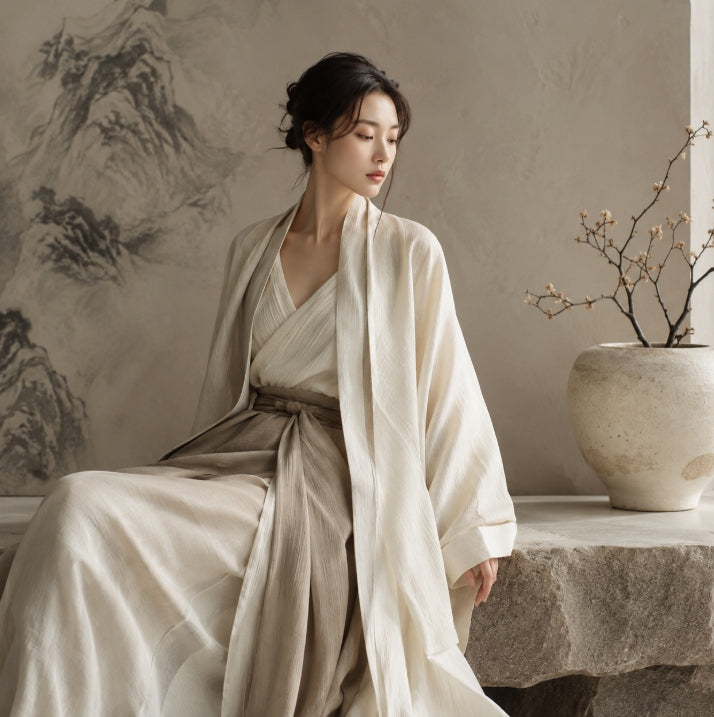 How Eastern Aesthetic Fashion Gives Shape to quiet elegance in material culture