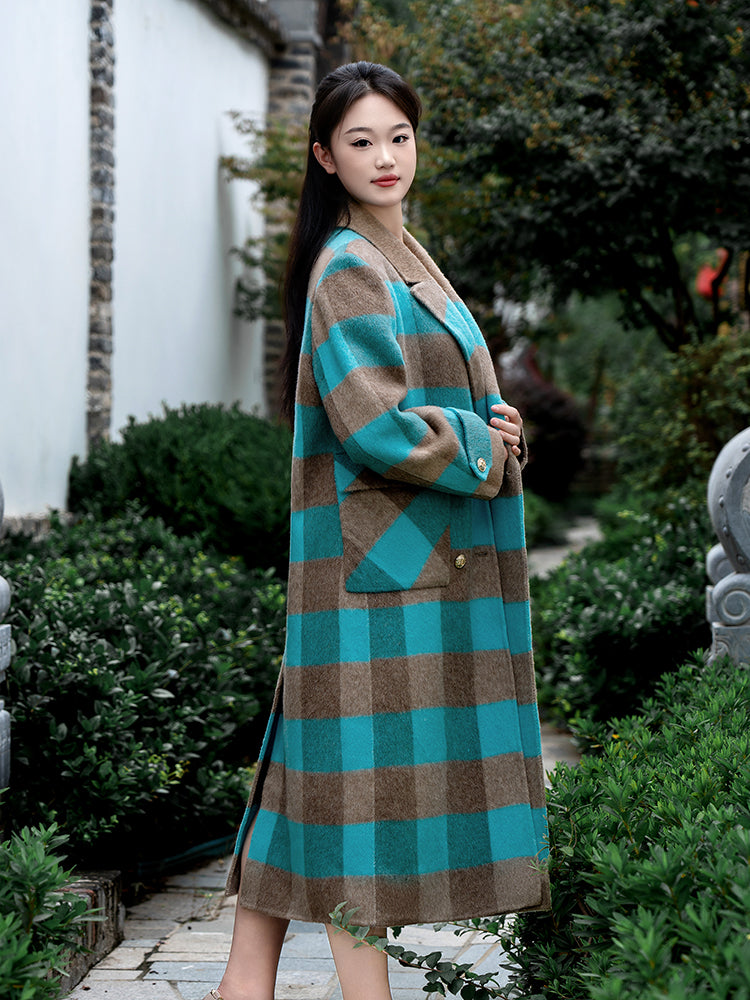 Wool  coat with Blue-White Check Pattern