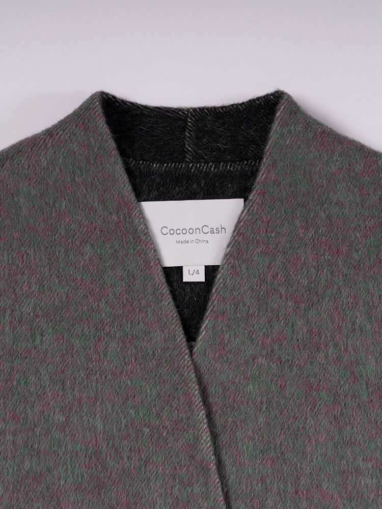 Wool coat with Oriental Panda Embroidery