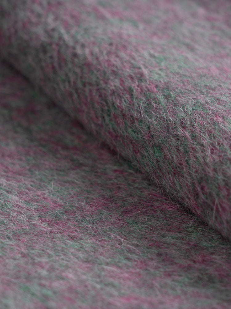 Wool coat with Exquisite Panda Embroidery