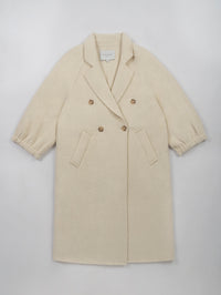 Wool coat with Tailored Collar and Cuffed Sleeves