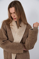 Oriental-inspired women’s outerwear