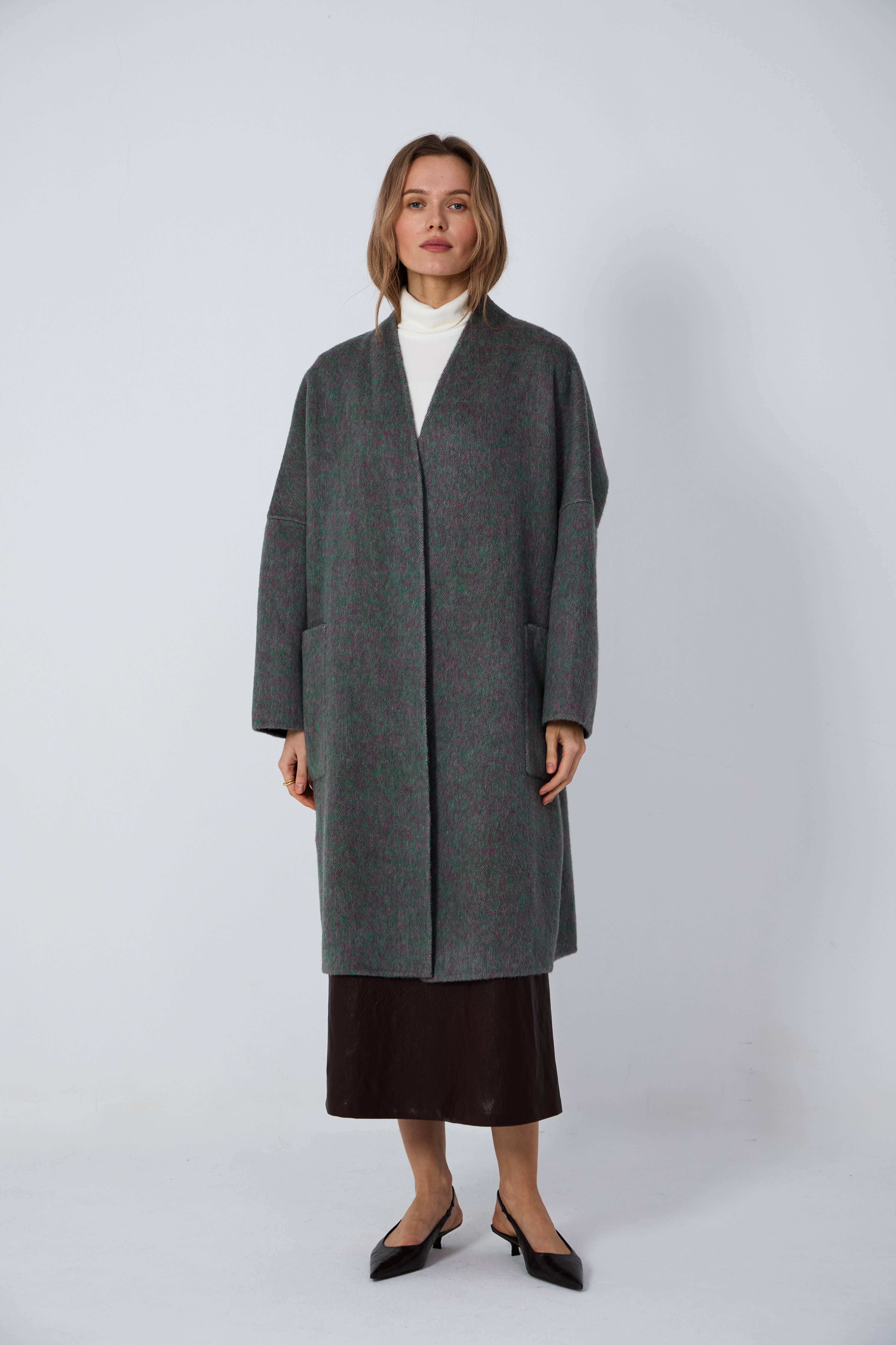 Women's Hand-Finished Wool Coats With Panda Embroidery · 18 Red Lichen Stone