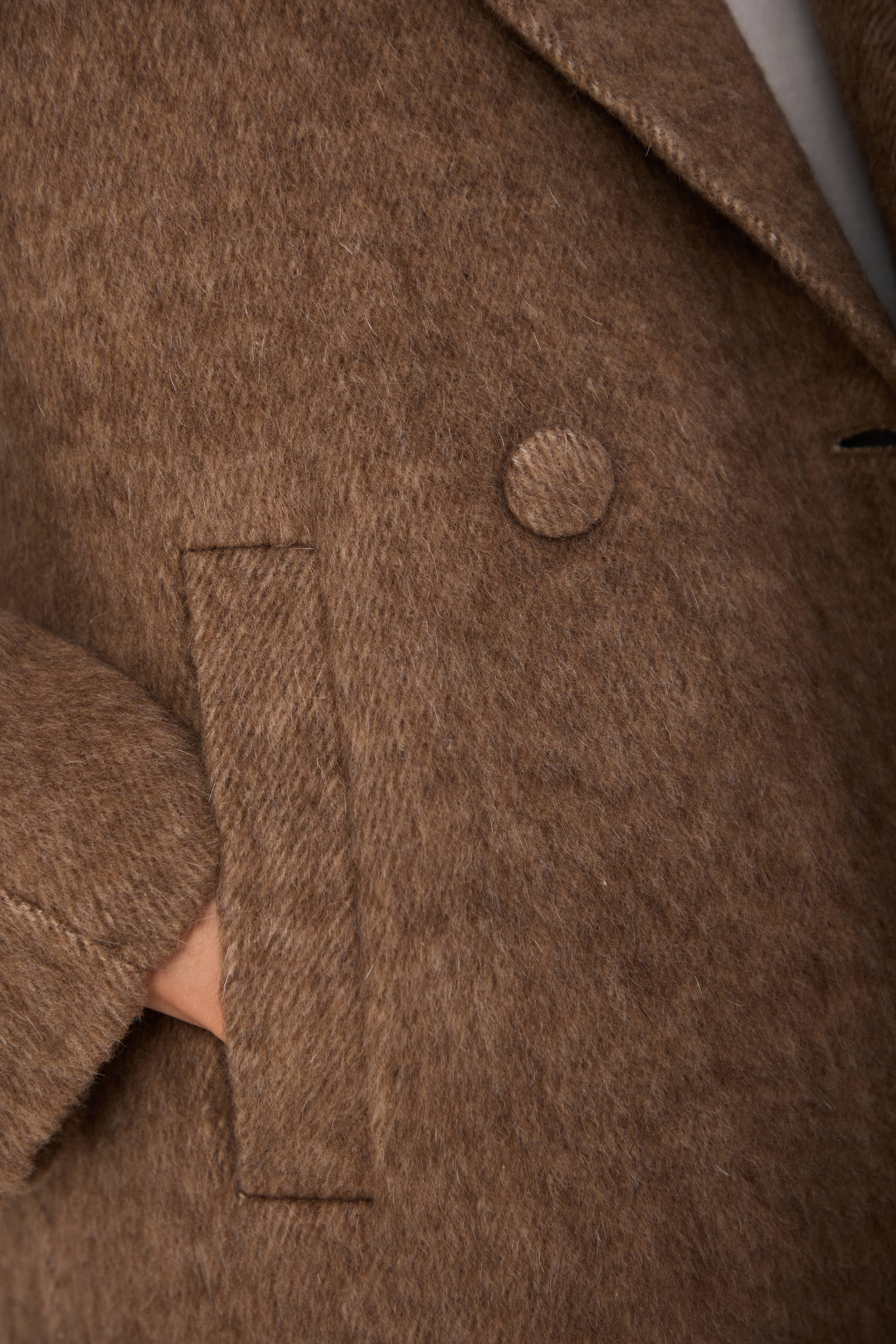 modern tailoring wool garments