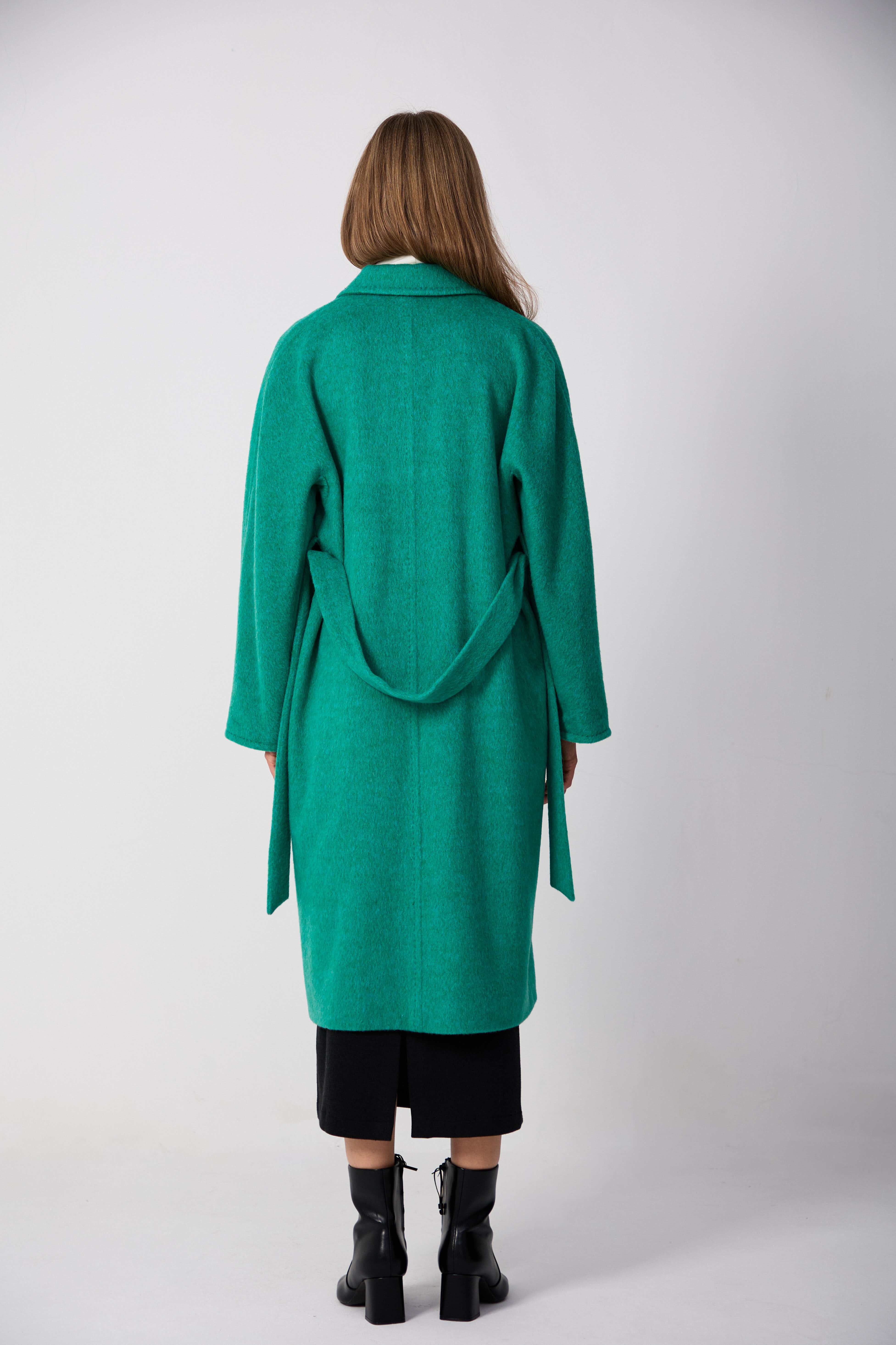 premium winter coats international shipping
