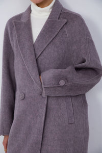 shopping-friendly wool coat